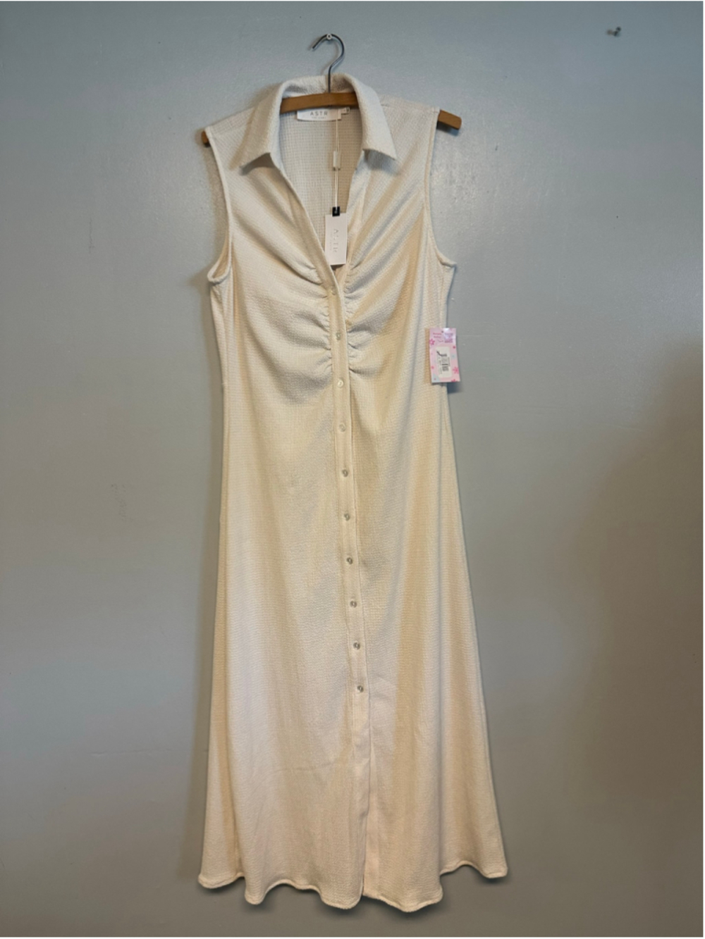 ASTR The Label Midi Dress Size Large Beige Open Back Waffle Knit Button Down